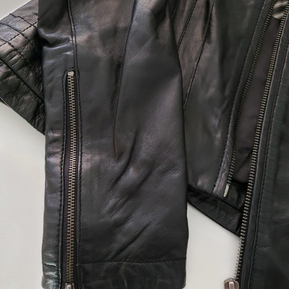 Danier leather jacket - Picture 5 of 6